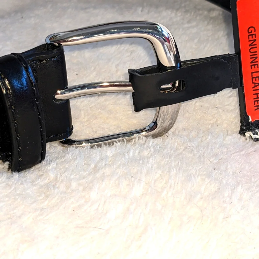 NWT Wrangler Unisex Black leather belt, silver toned buckle| size‎ 36
